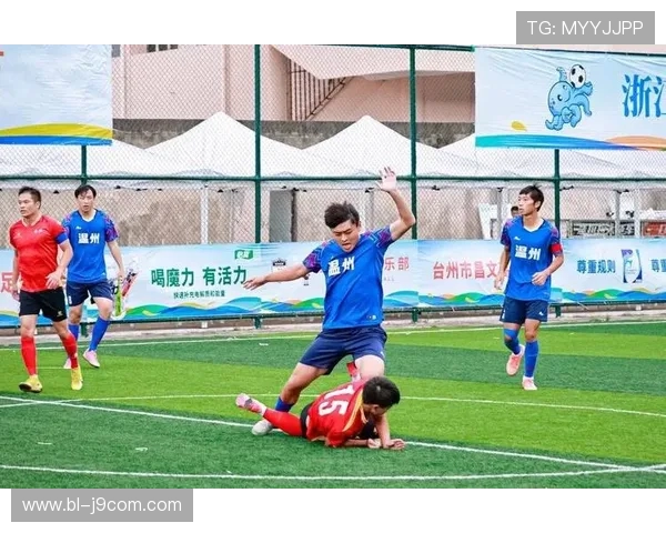 温州足球健将最新排名揭晓 各大球员表现亮眼引发关注